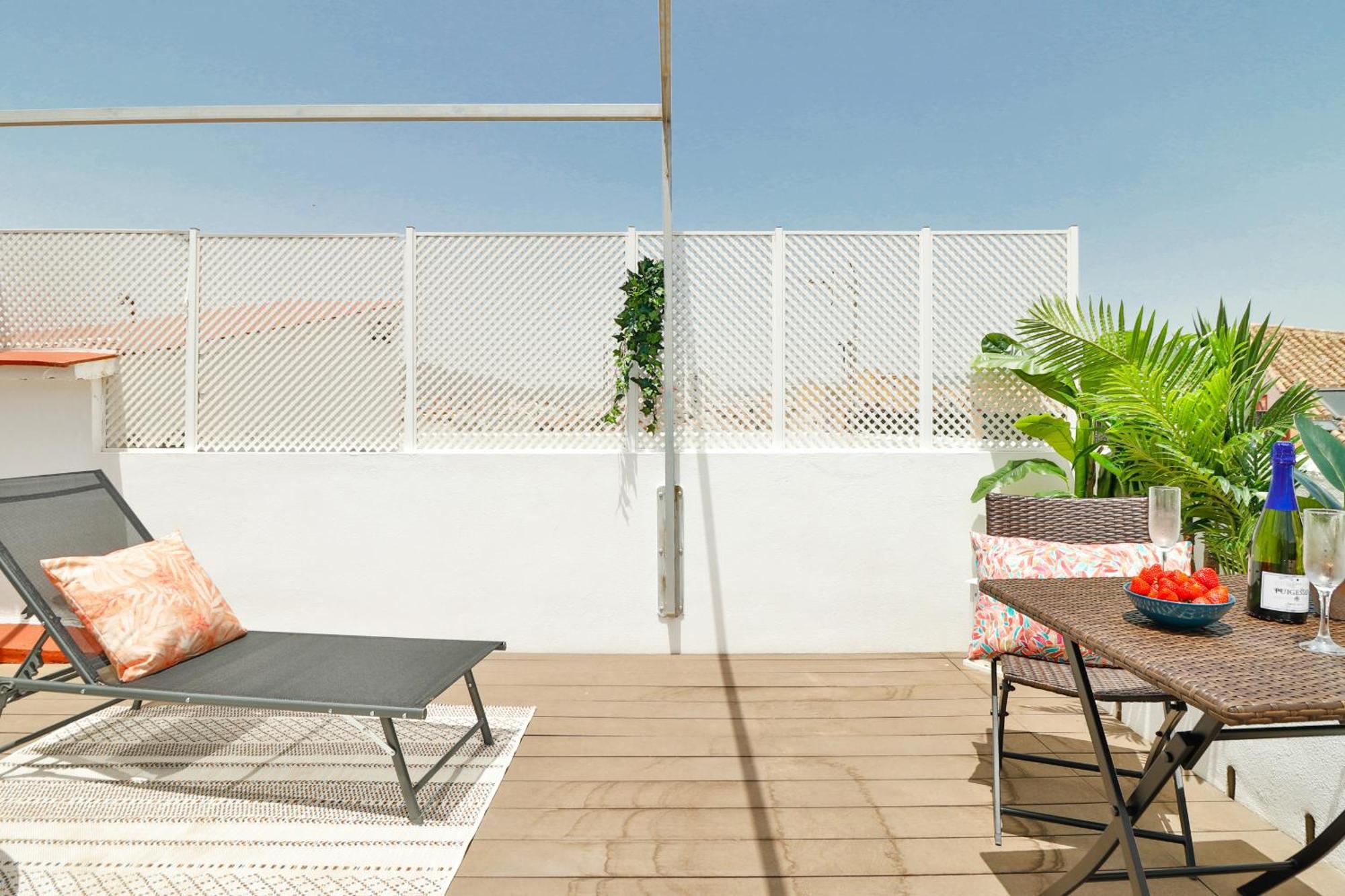 C83 Cosy Penthouse With Terrace Old Town Lägenhet Málaga Exteriör bild